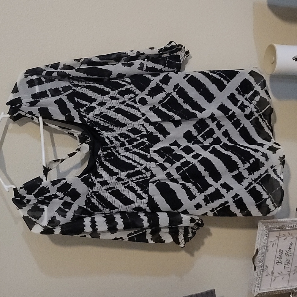 Women's blouse